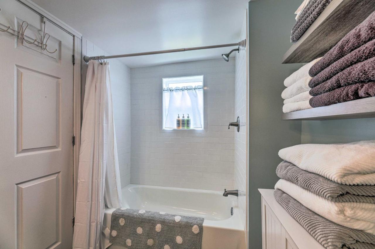 Pet-Friendly Greenville Home With Private Yard Extérieur photo